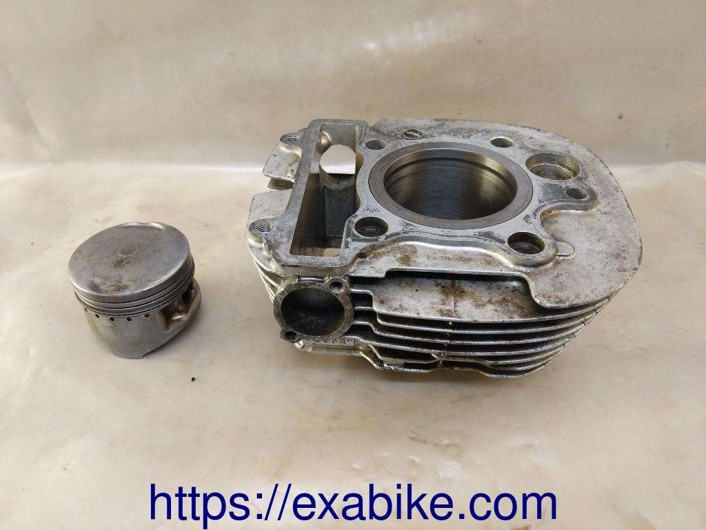 cylinder rear + piston Yamaha XV 500 - photo 1