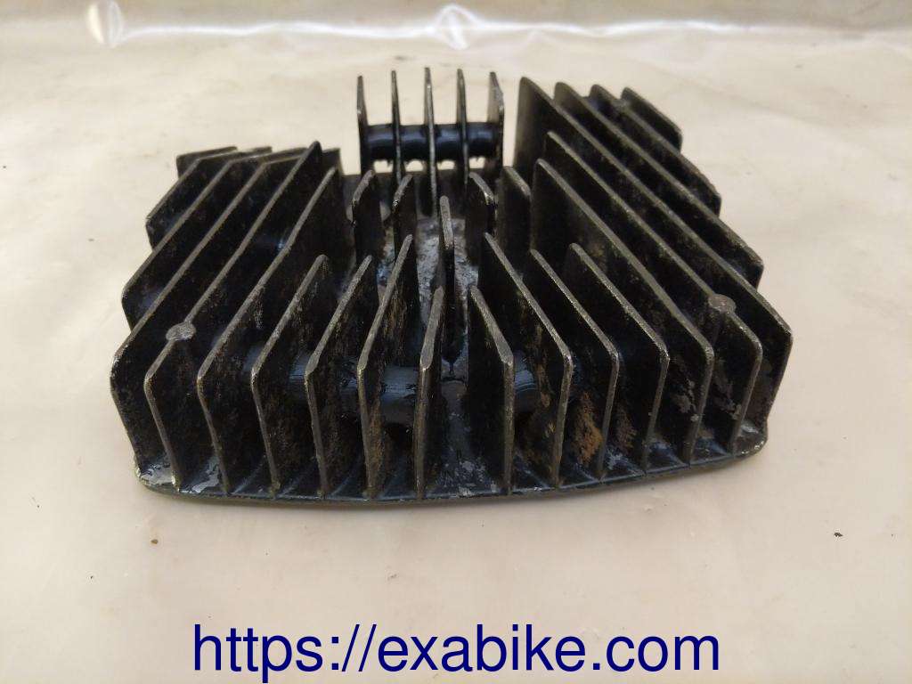 cylinder head Peugeot SX 80 - photo 2
