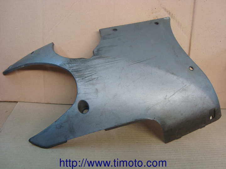 lower cowl Suzuki GSXF 750 - photo 1