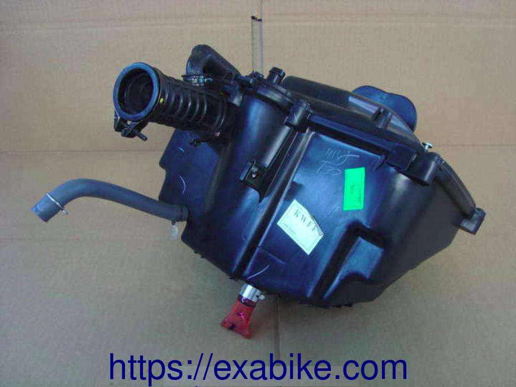 air cleaner box Honda CBF 125 - photo 1