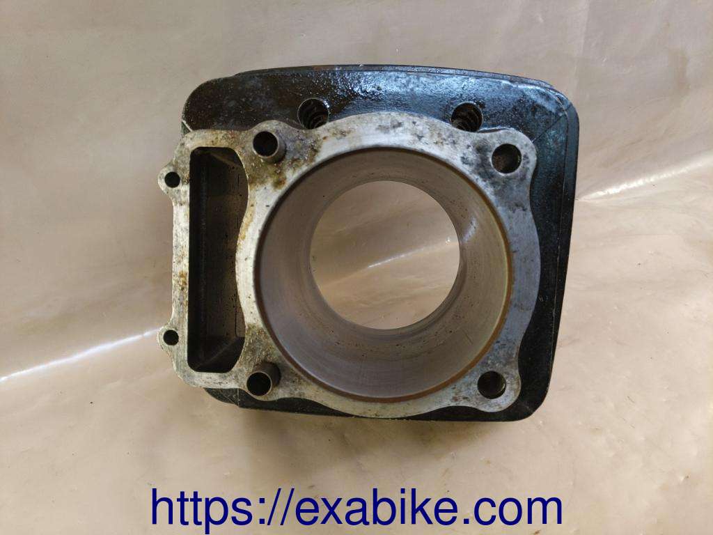 cylinder nude Honda XLR 500 - photo 5