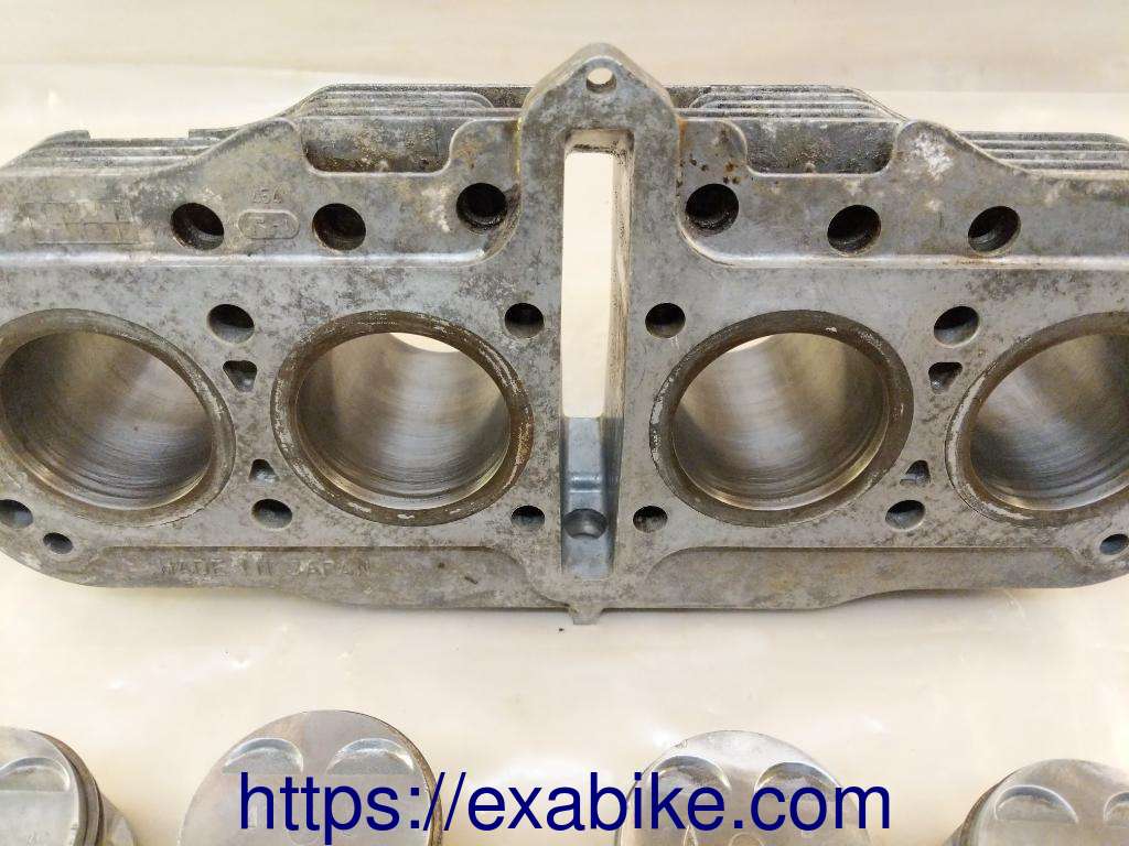 bloc-cylinders + pistons Suzuki GSX 750 - photo 3