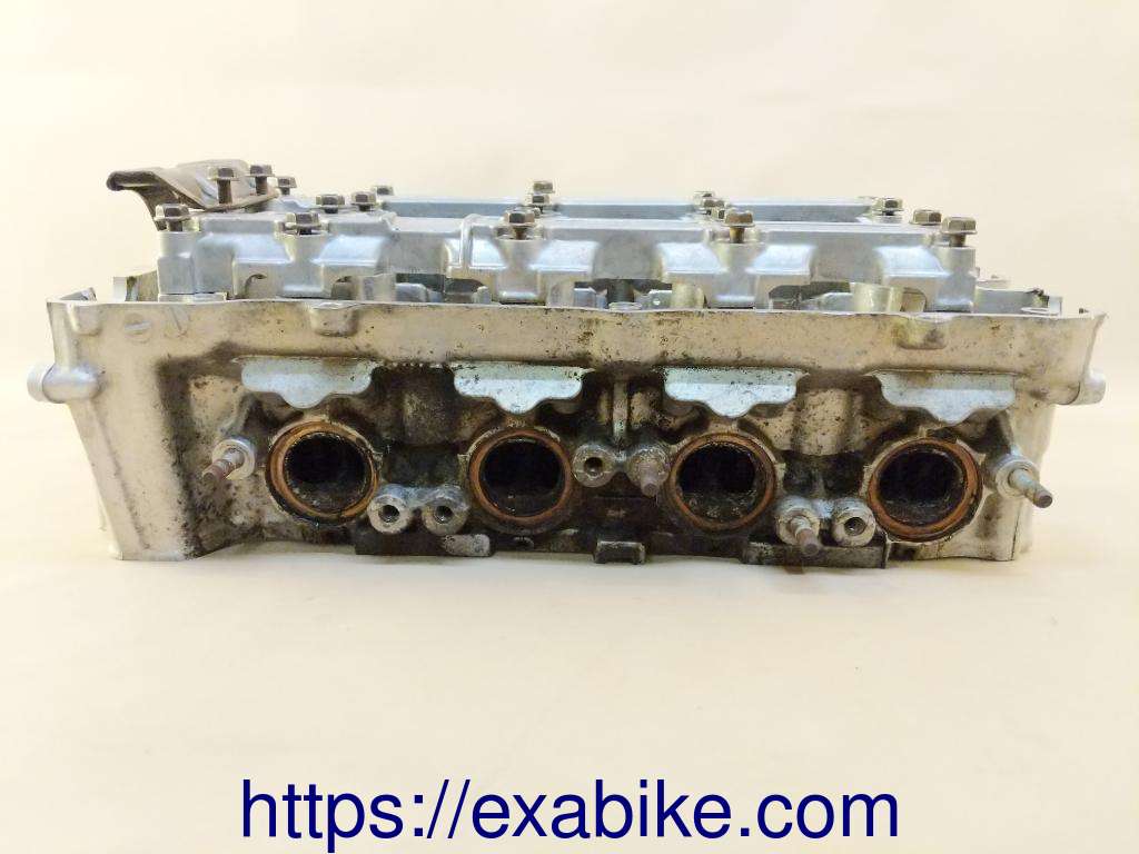 cylinder head Honda CBR 900 - photo 3