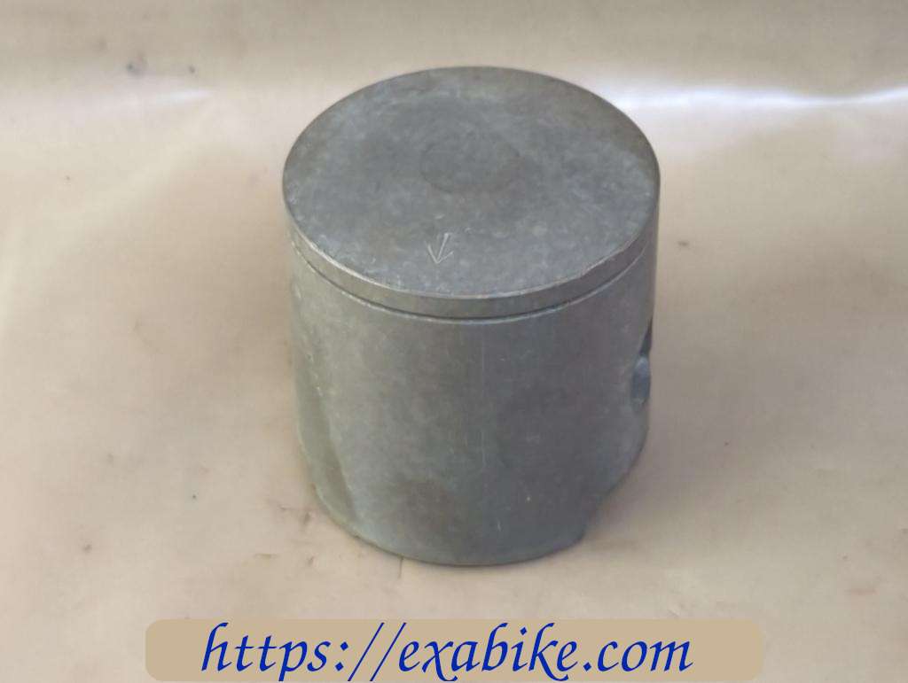 piston Yamaha YZ 125 - photo 2