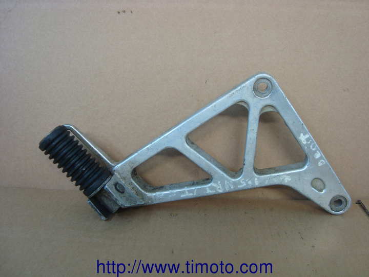rear older step Honda MTX 125 - photo 1