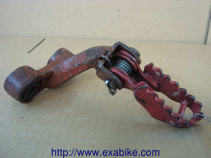footrest, front right Suzuki DR 600 - photo 1