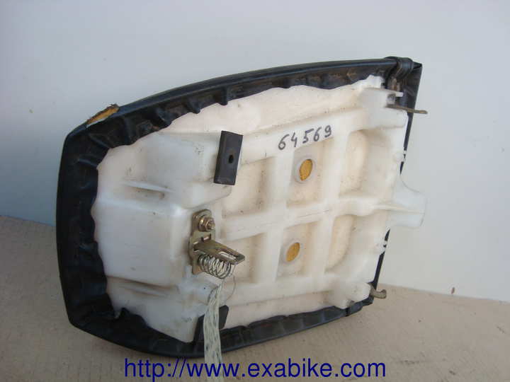 selle arrière Yamaha 600 FZR - photo 2