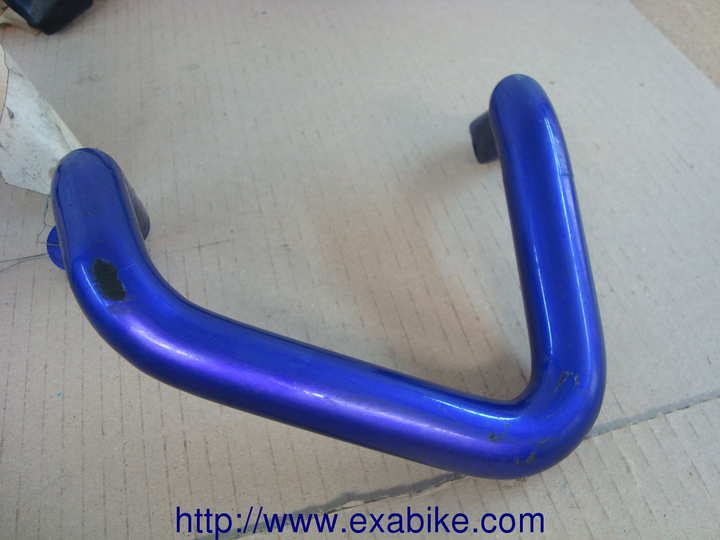 poignée de maintien Suzuki XF 650 Freewind - photo 1