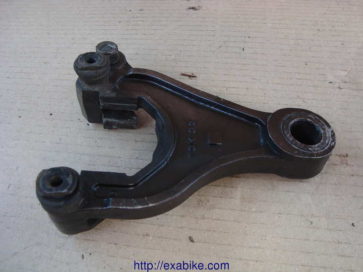 support d'étrier arrière Kawasaki KZ1100ST - photo 1