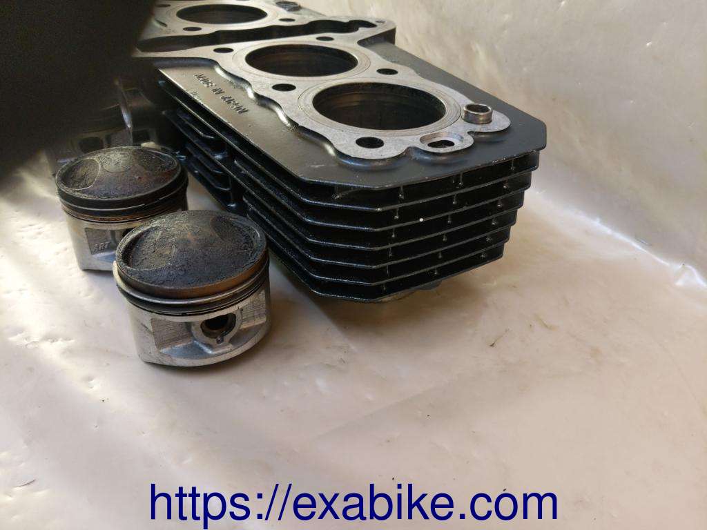 bloc cylindres Kawasaki ZR-7 - photo 2