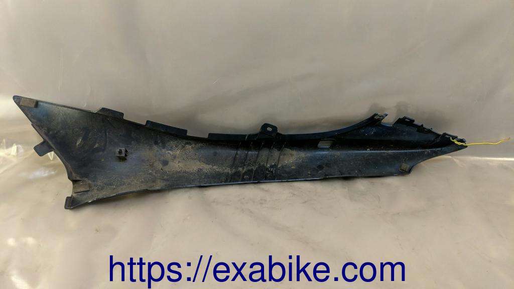 right rear cowl Yamaha XJ 600 Diversion - photo 4