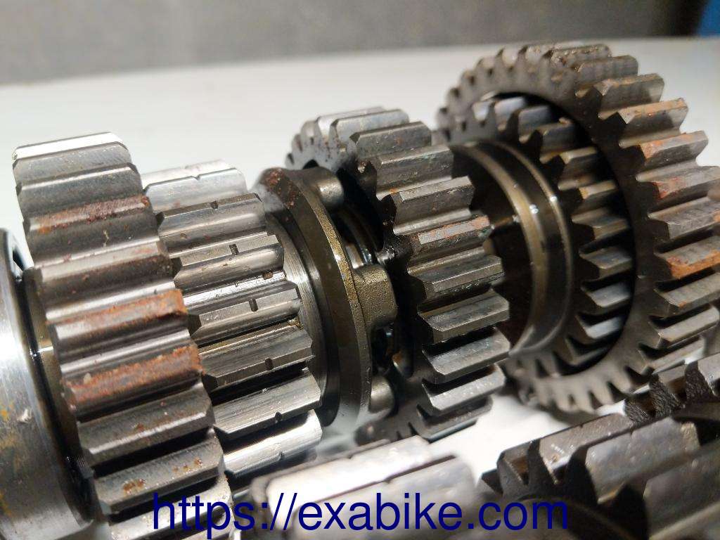 boite de vitesses Kawasaki Zephyr 750 - photo 4