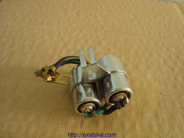 capacitor Voir la photo ou référence modele a identifier - photo 1