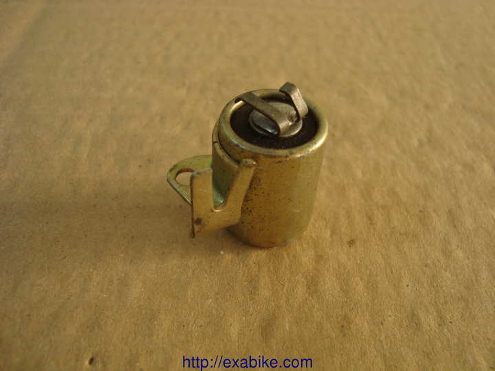 capacitor Voir la photo ou référence modele a identifier - photo 1