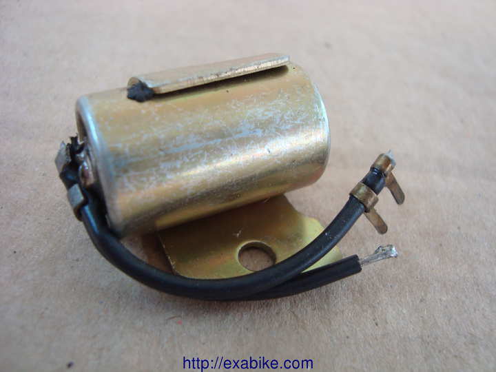 capacitor Voir la photo ou référence modele a identifier - photo 1