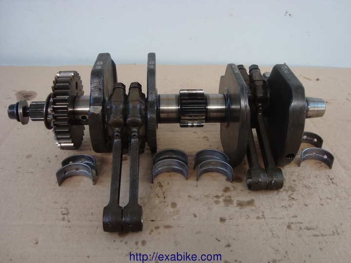 crankshaft with connecting rods Honda VFR 750 - photo 1