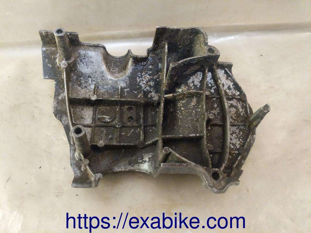 rear left engine cover Honda CB750F - photo 4