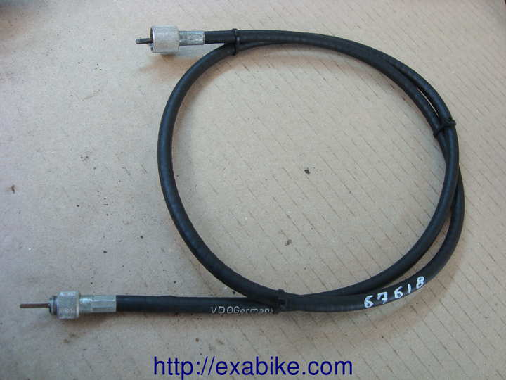 speedometer cable  Voir la photo ou référence modele a identifier - photo 1