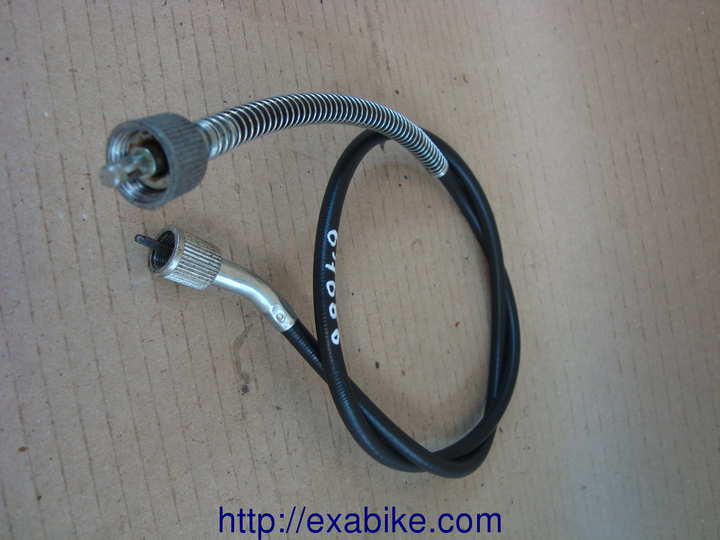 tachometer cable Voir la photo ou référence modele a identifier - photo 1