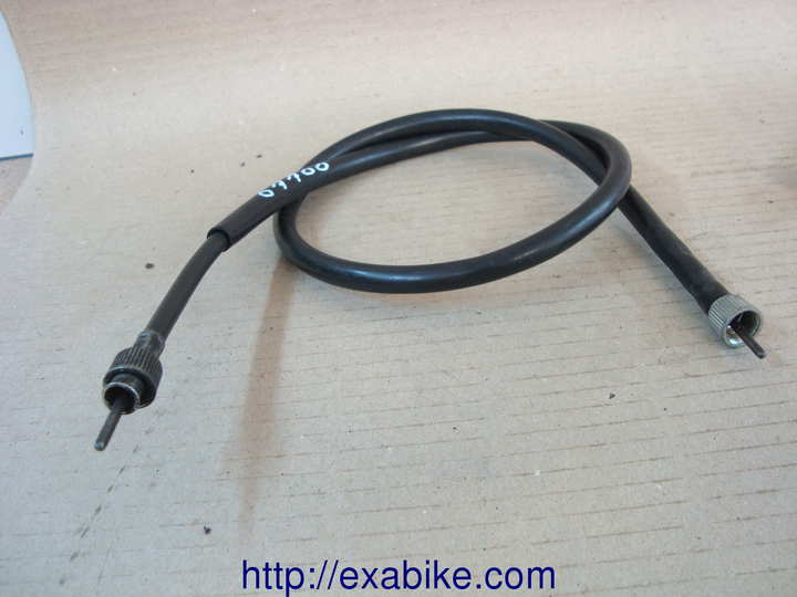 speedometer cable Voir la photo ou référence modele a identifier - photo 1