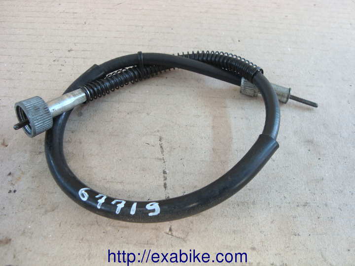 tachometer cable Voir la photo ou référence modele a identifier - photo 1
