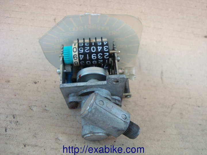 speedometer Honda VF1000F - photo 2