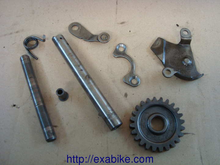 various engine parts Honda XLR 500 - photo 1