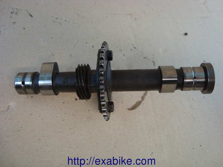 camshaft Yamaha XS 400 - photo 1