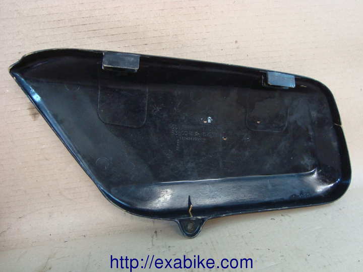cache latéral droit Honda GL 1000 - photo 2