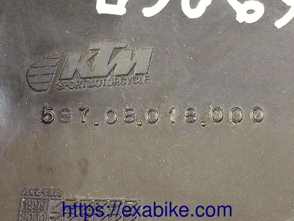 coque arrière KTM Duke 640 - photo 6
