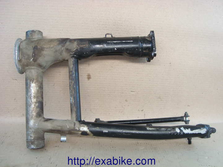 swingarm Yamaha 1200 VMAX - photo 1