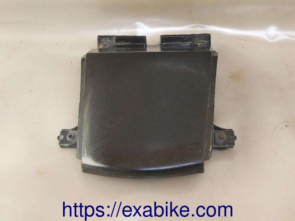 rear middle cowl Honda VFR 750 - photo 1