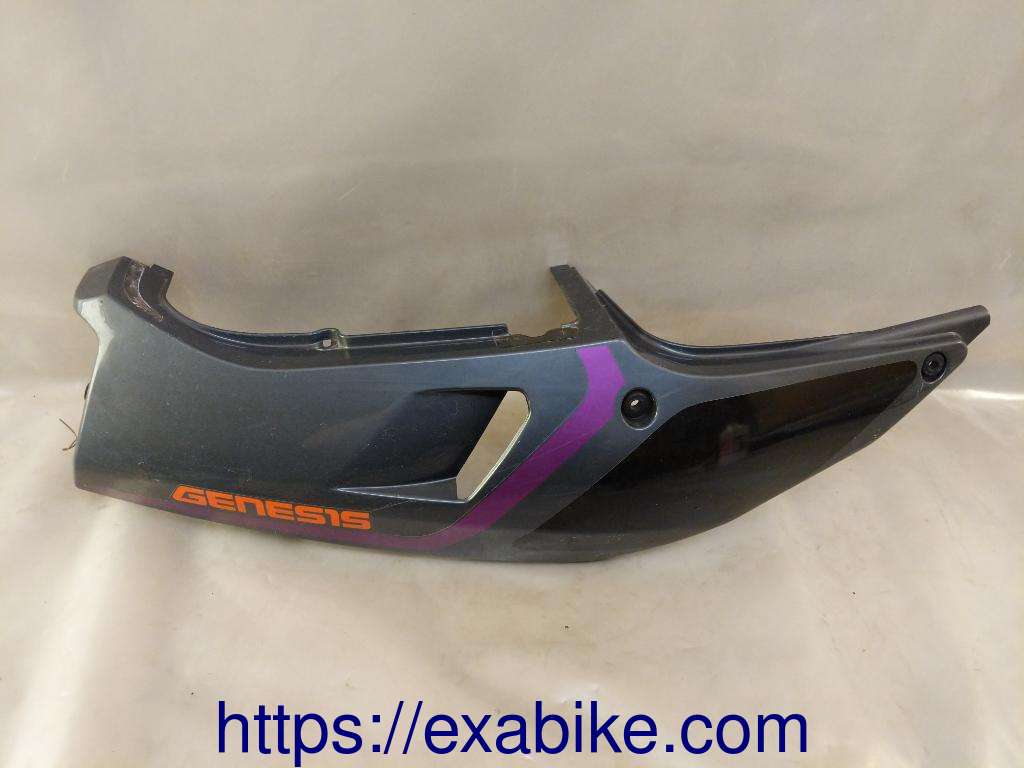 right rear cowl Yamaha YZF 750 - photo 1