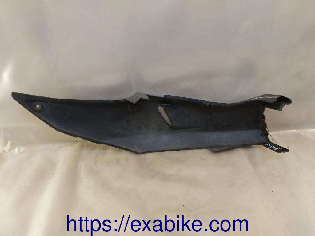 right rear cowl Yamaha YZF 750 - photo 3