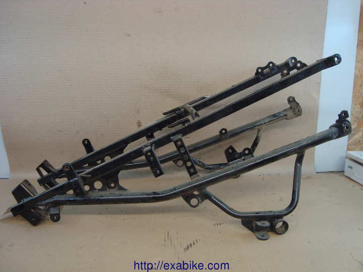 arrière de cadre Kawasaki ZZR 600 - photo 1