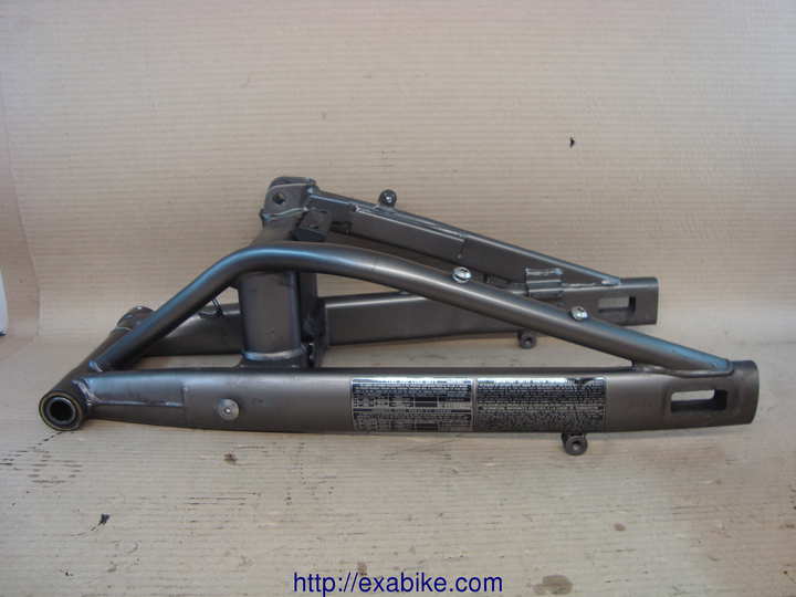 swingarm Kawasaki ER-6 - photo 2