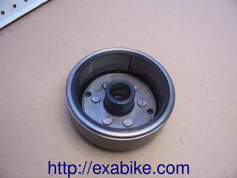 rotor d'alternateur Honda VF500F - photo 1