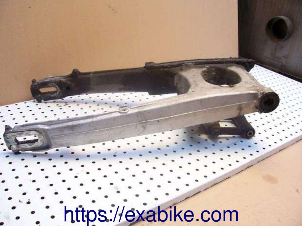 swingarm Honda VF500F - photo 1