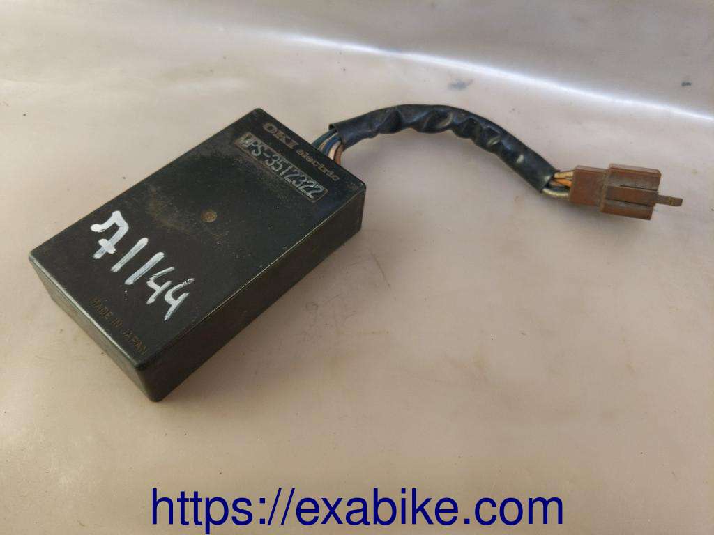 boitier electronique Honda VFS 750 - photo 1