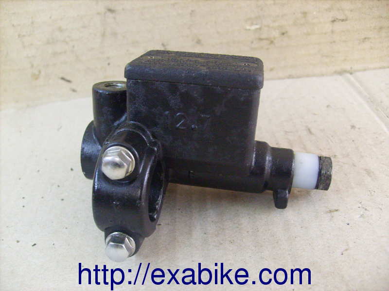rear master cylinder Voir la photo ou référence modele a identifier - photo 2