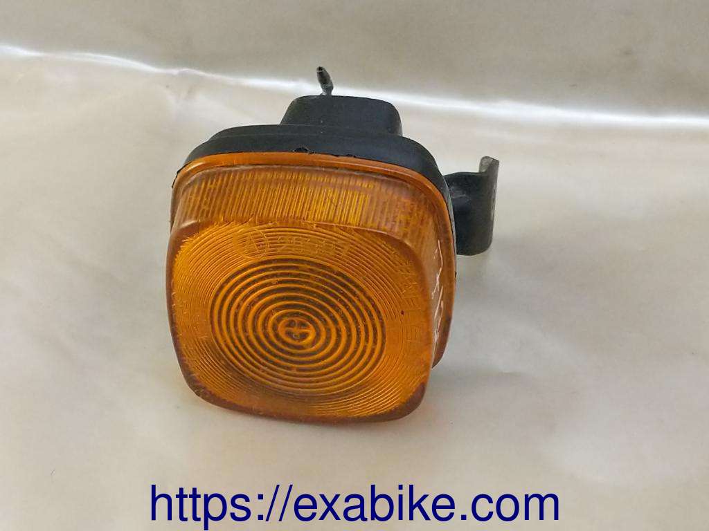 front turn signal Honda XLS 125 - photo 1