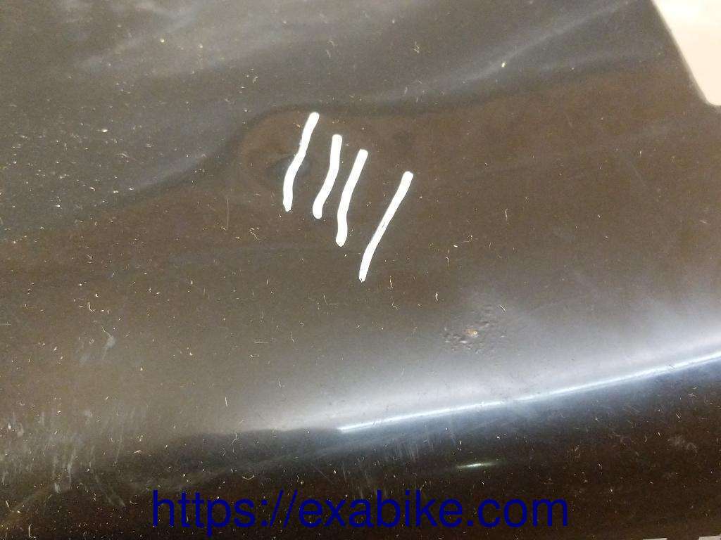 faux réservoir Yamaha FZX 750 - photo 4