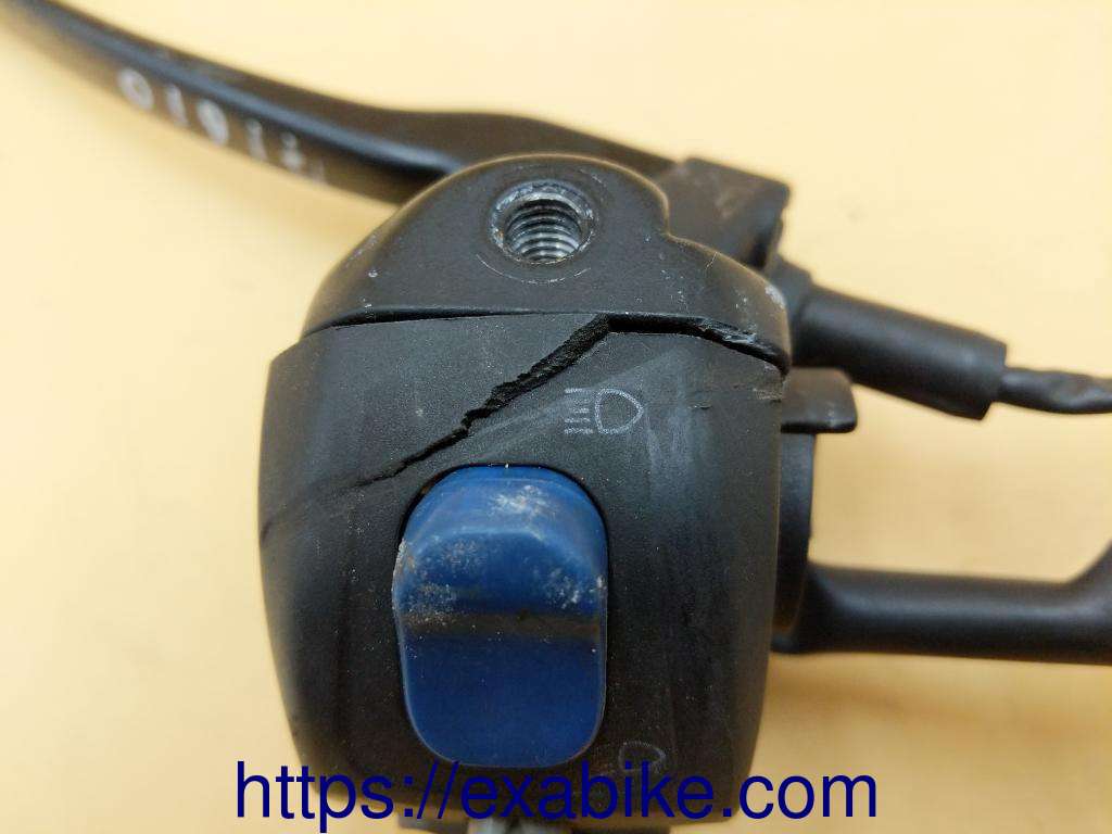commodo gauche Yamaha XC 125 Beluga - photo 4