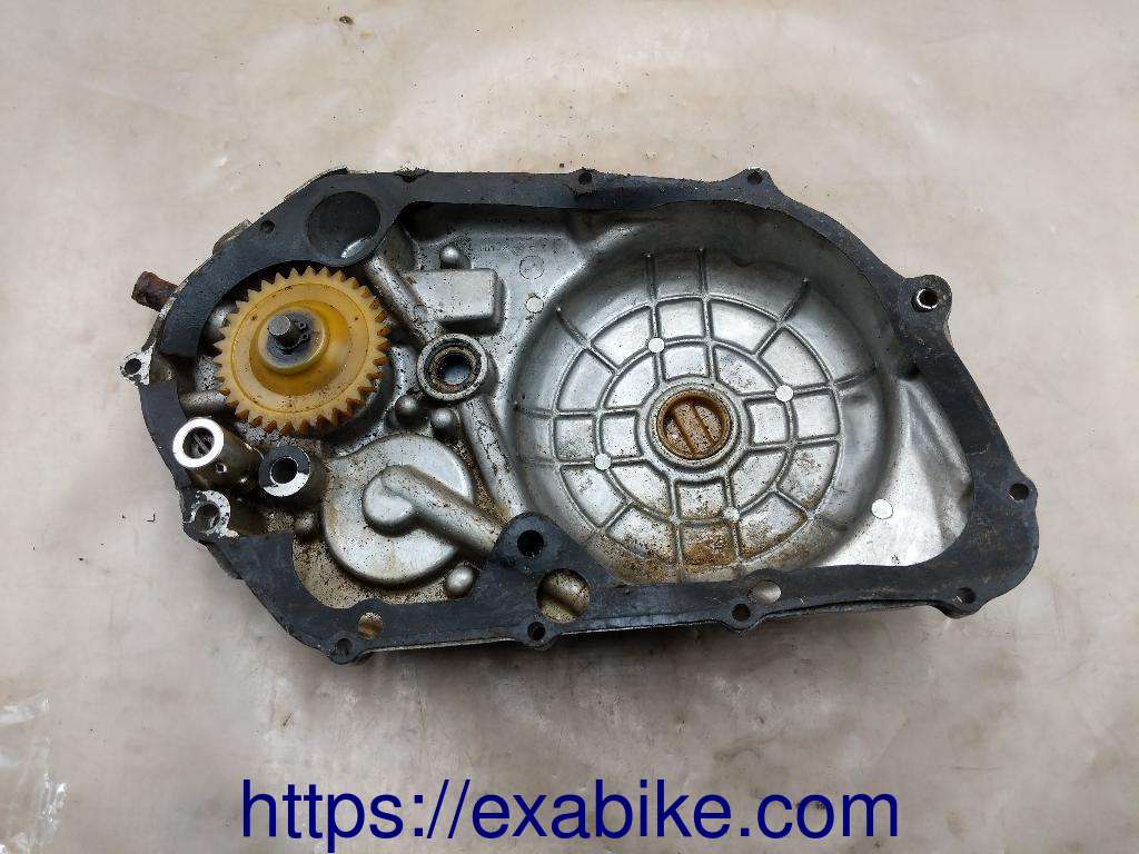 clutch cover Yamaha XZ 550 - photo 2