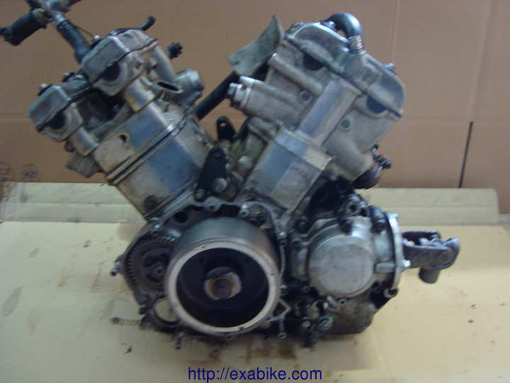 engine Yamaha XZ 550 - photo 2