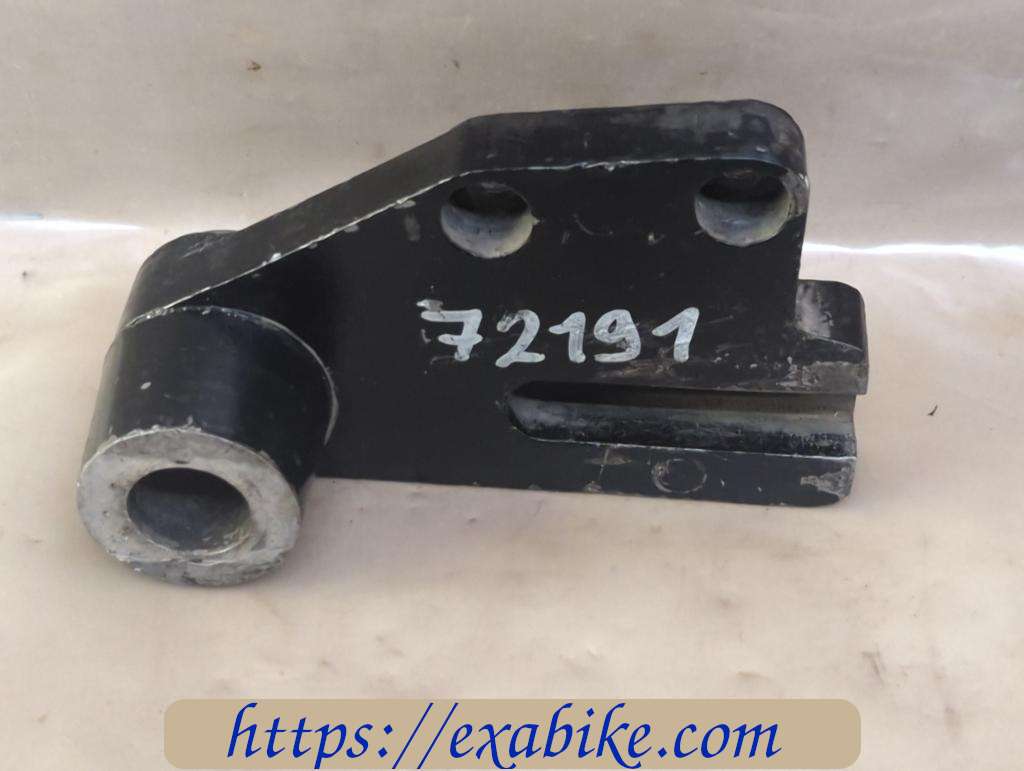 brake caliper bracket Yamaha TDR 125 - photo 1