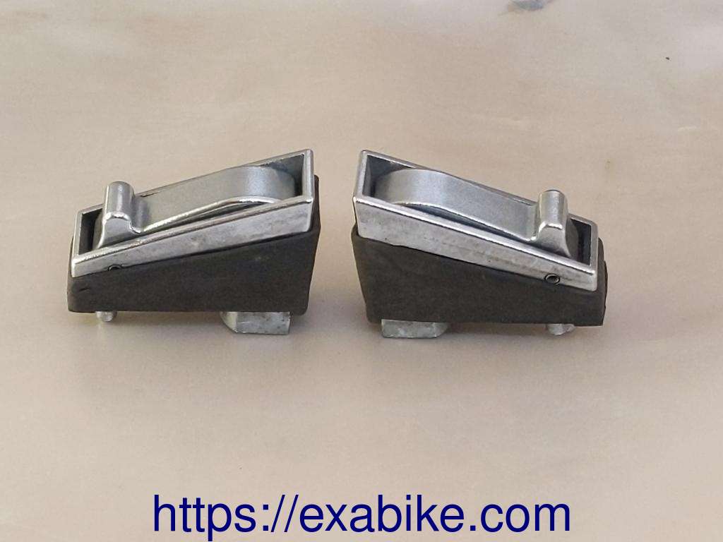 hooks (2) Kawasaki GTR 1000 - photo 1