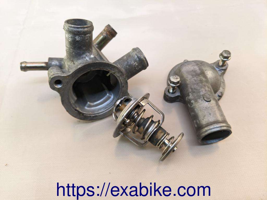 thermostat Honda VFR 800 - photo 3