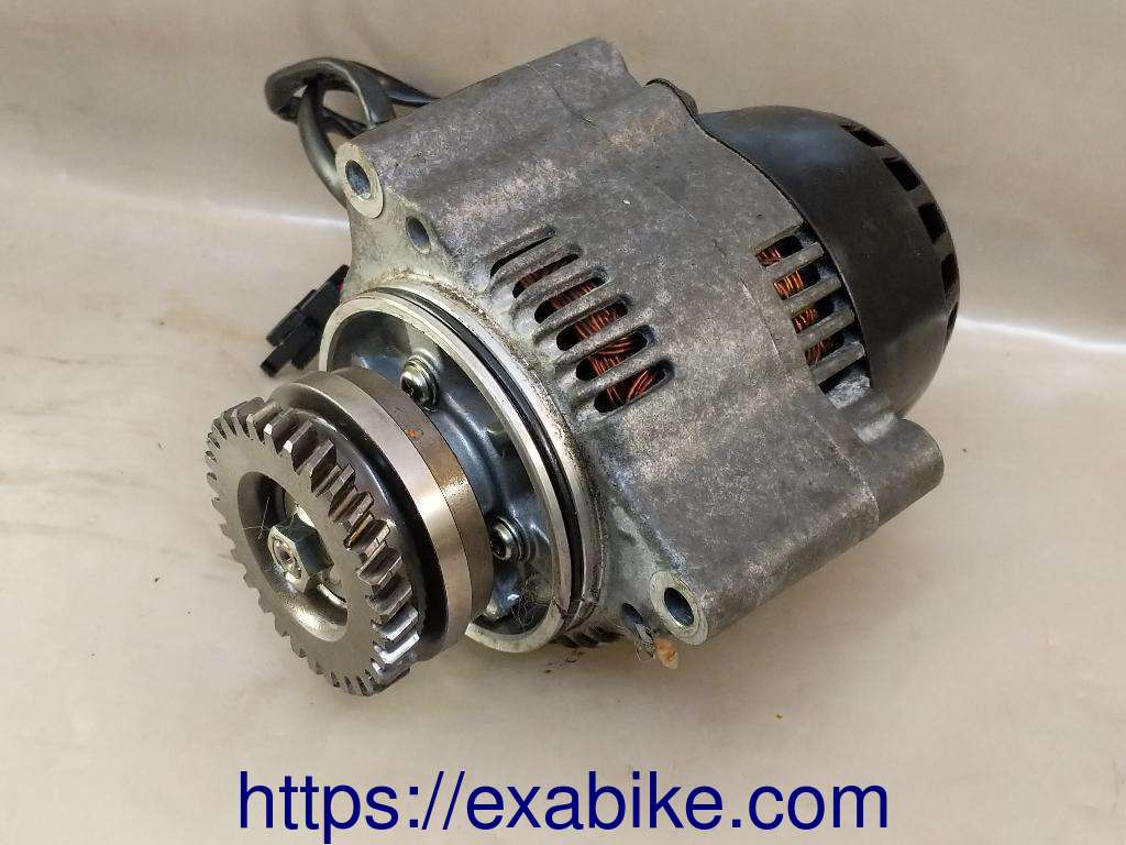 generator Suzuki GSXF 750 - photo 1