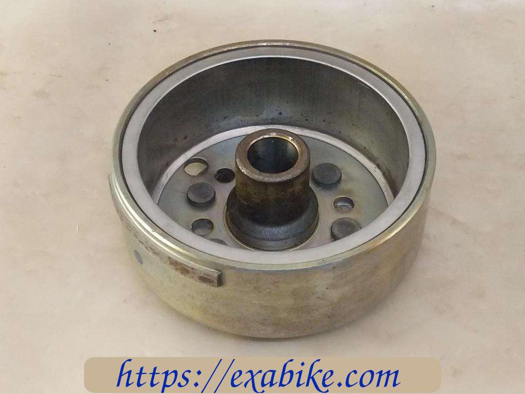 rotor flywheel Yamaha 125 Majesty - photo 1